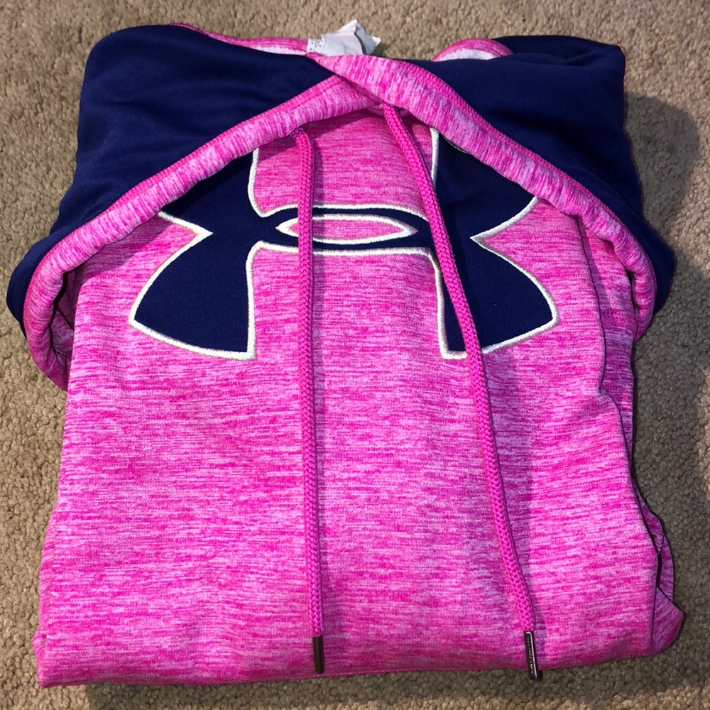 Under Armour Sweatshirt